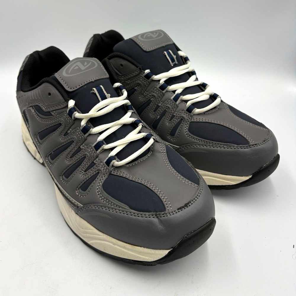 Athletic Works Gray/Black Colorblock Low Top Lace-Up Sneakers Men's US Size 10.5